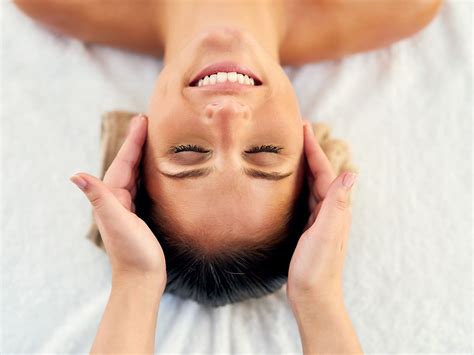 Sinnliche Ganzkörpermassage Erotik Massage Malters